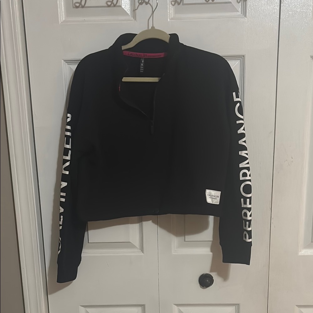Calvin Klein Black Sweatshirt with Crop Style and Boxy Fit